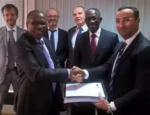 2017-02-Signature à Kinshasa